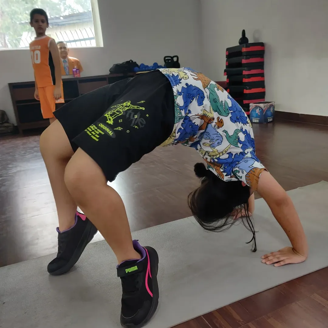 Gymnastic photo